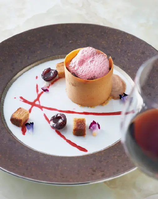 アメリカンチェリーのロティ・黒ビールのアイスと共に