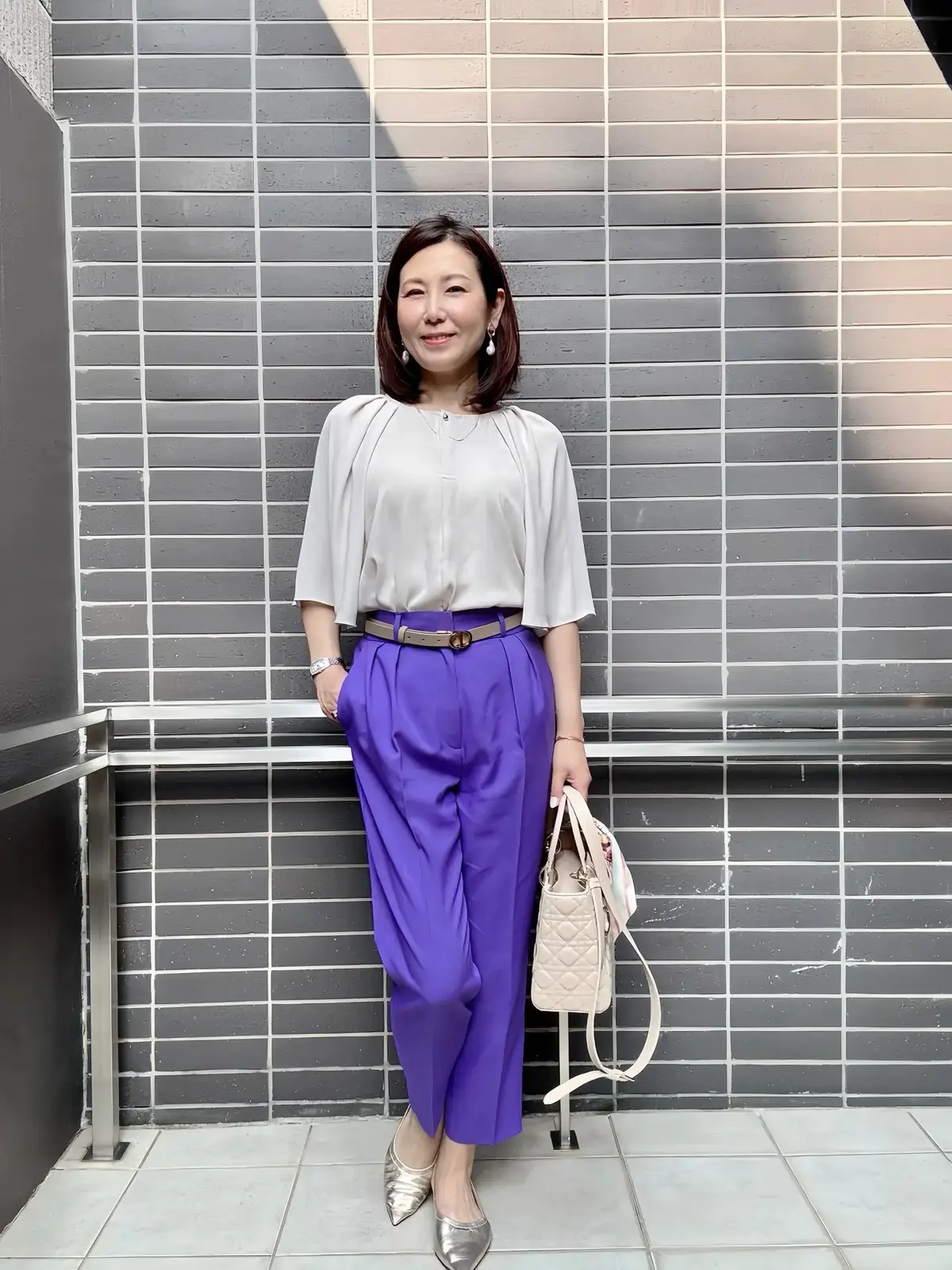 50代細見え♡カラーパンツコーデ