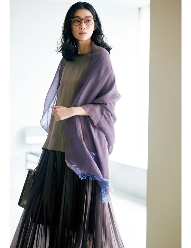 チェザーレ ガッティのスカーフのゆうき