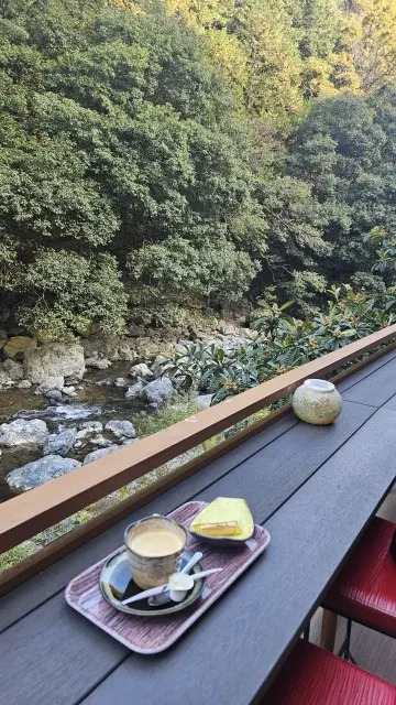 UNIQLO感謝祭戦利品とお気に入りスニの画像_9