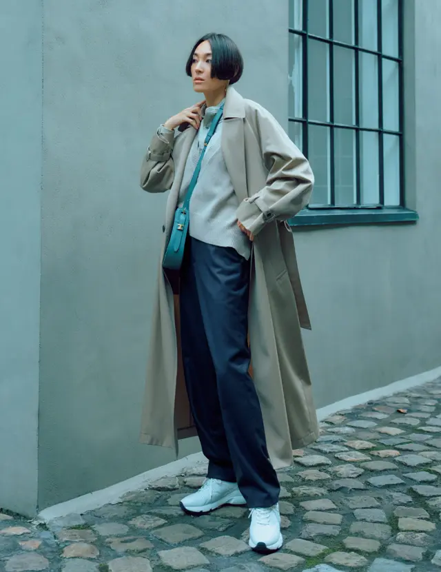 ロエフのパンツコーデのLIZA