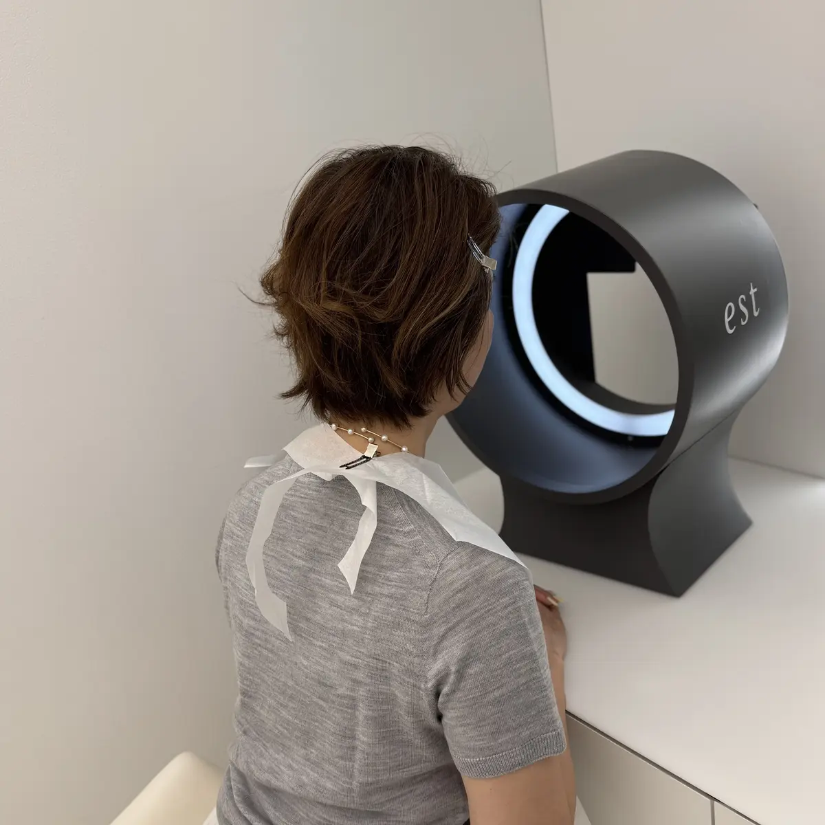 肌の筋トレ？新感覚スキンケアジム「estの画像_2