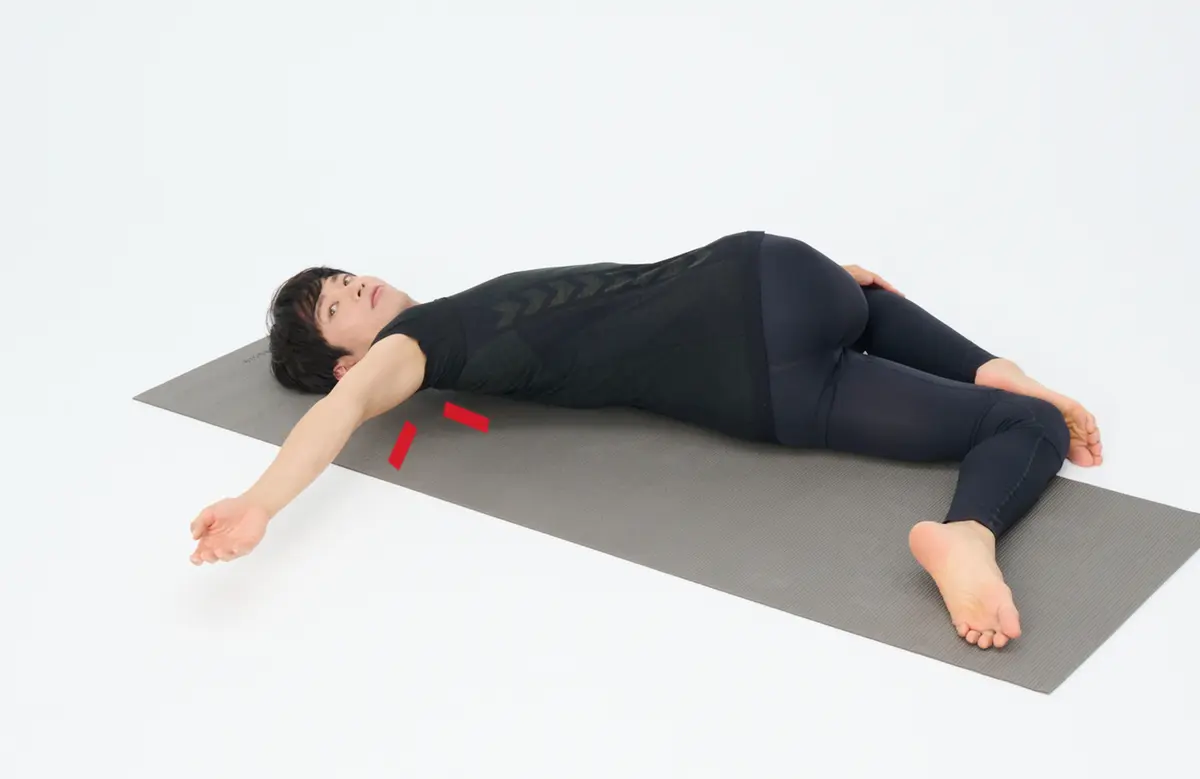 OurAge×Webエクラ　背骨ひねりひざパタパタ_NG