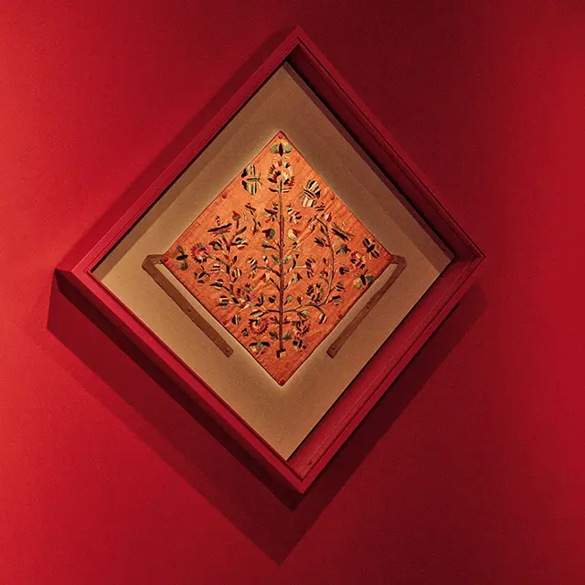 風呂敷として使われた、19～20世紀の刺繡ポジャギ