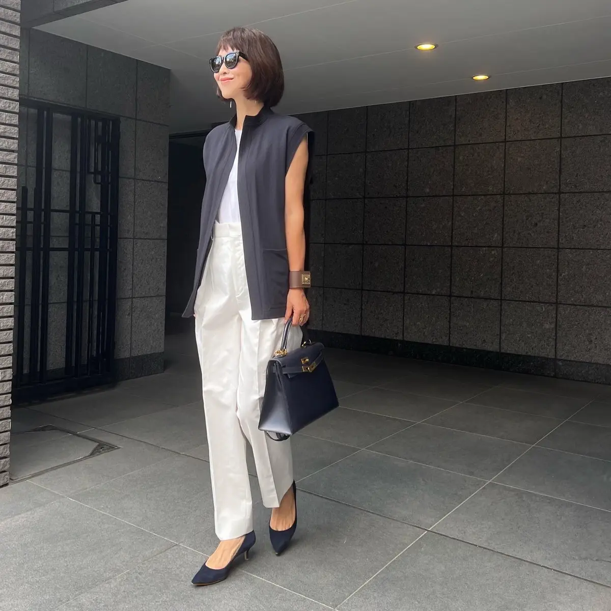 秋を始めるネイビー2コーデの画像_7