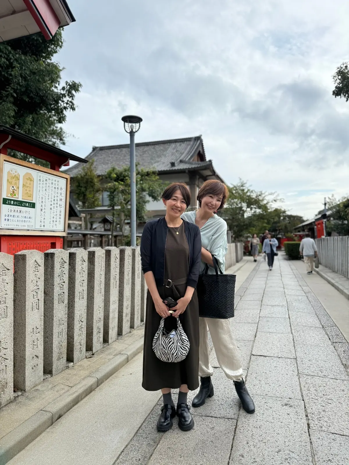 ZARAのカジュアルワンピースで大人の修の画像_8