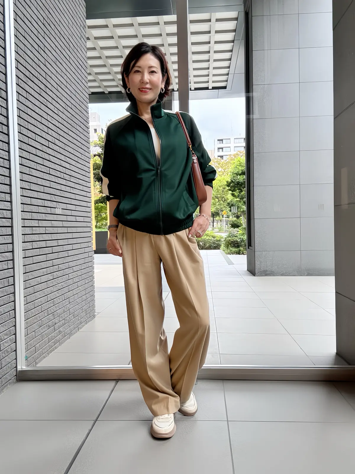 気温23度｜GUで見つけた秋色ジャケットの画像_1