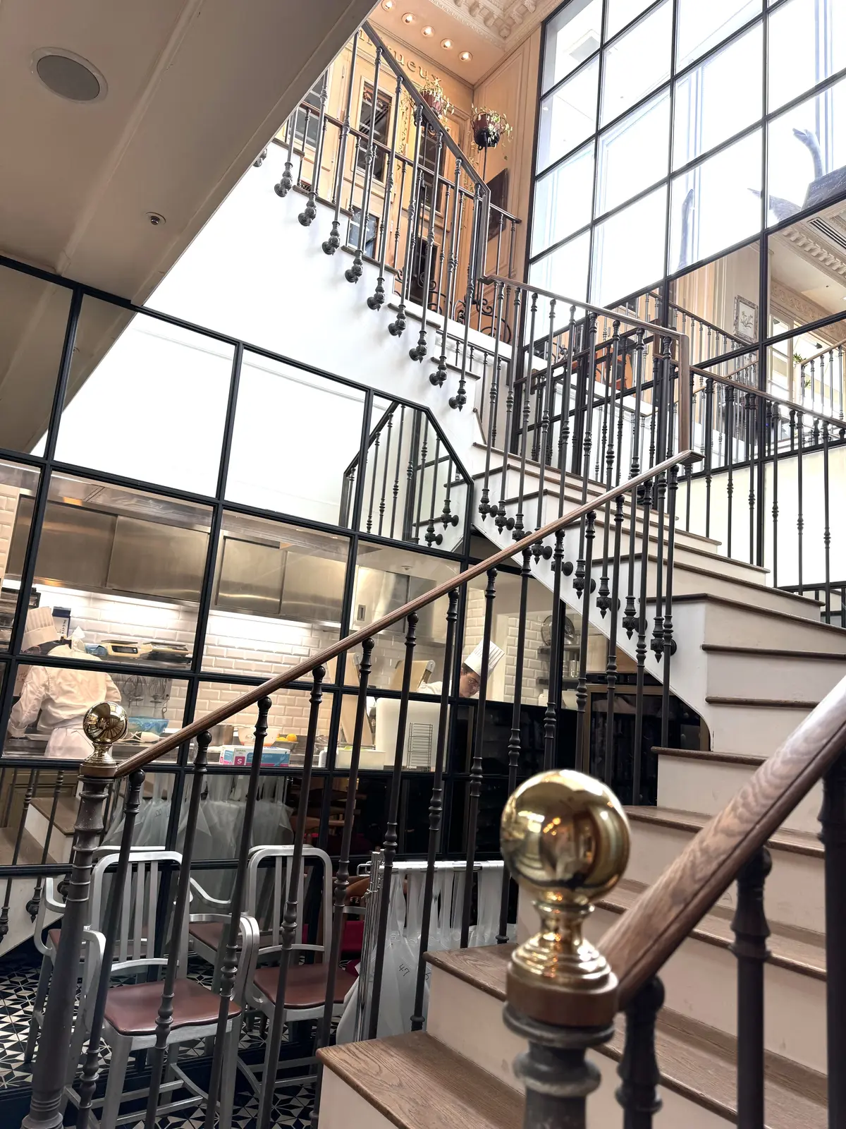 パリのビストロの味と雰囲気を♡青山BENの画像_14