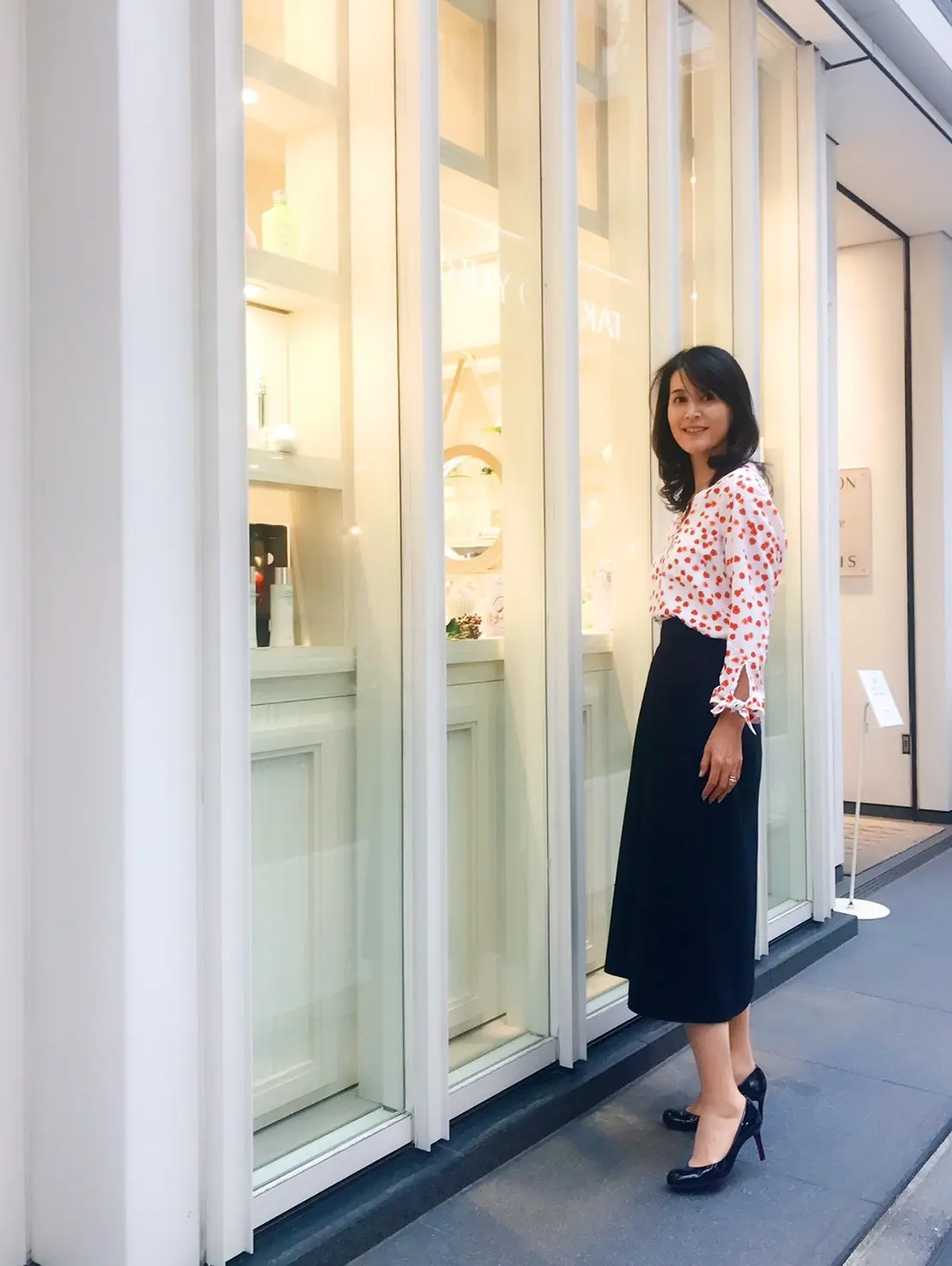 花柄ドットブラウスの画像_3