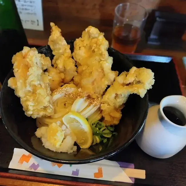 長寿饂飩 つるかめ かしわ天うどん