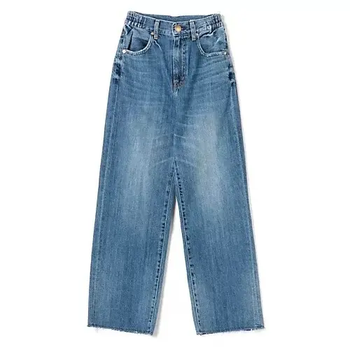 【50代 週末コーデ】品よく華やぐ、大人の画像_3