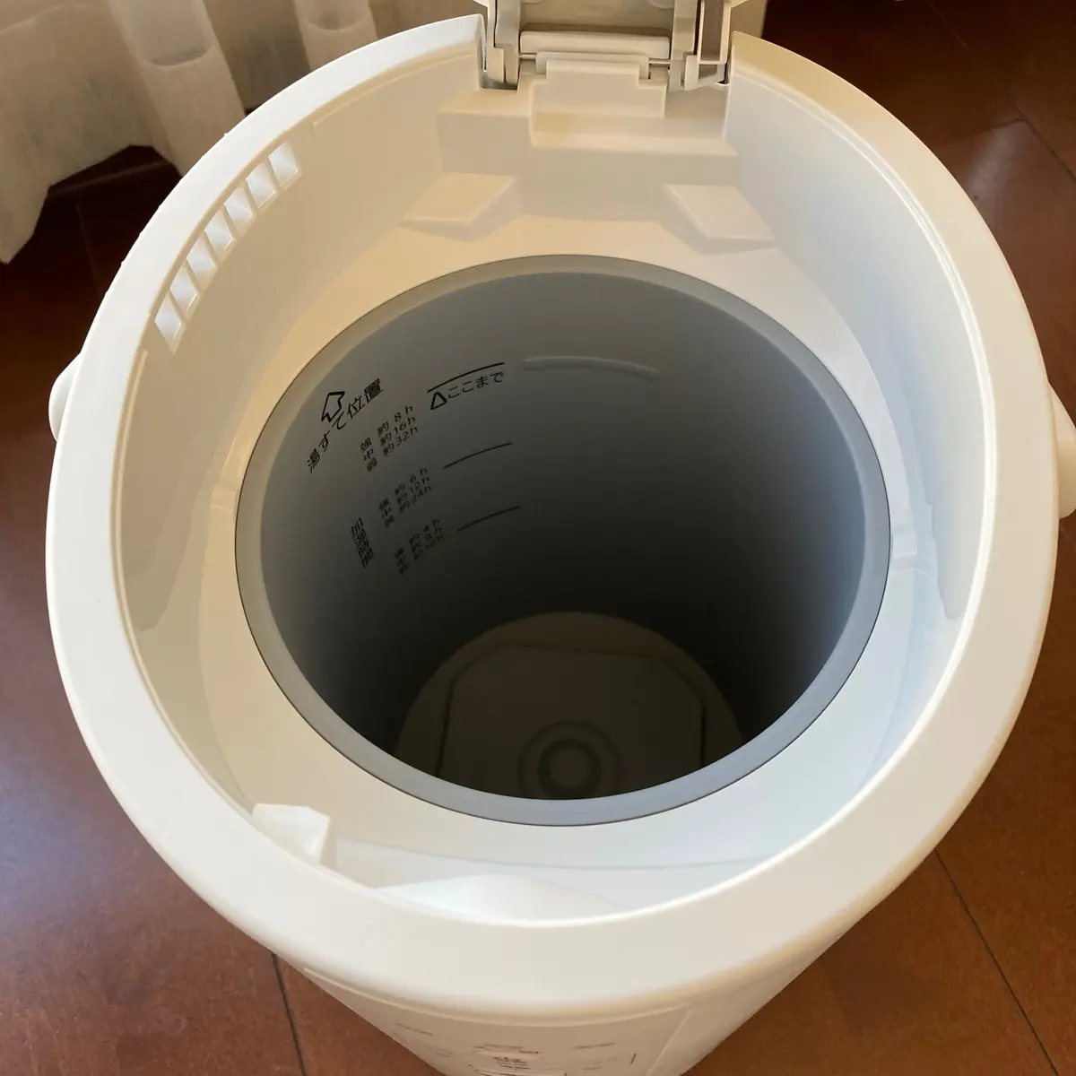 象印マホービンのスチーム式加湿器、内部