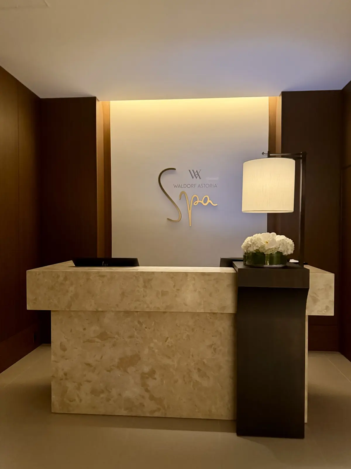 ウォルドーフ・アストリア大阪