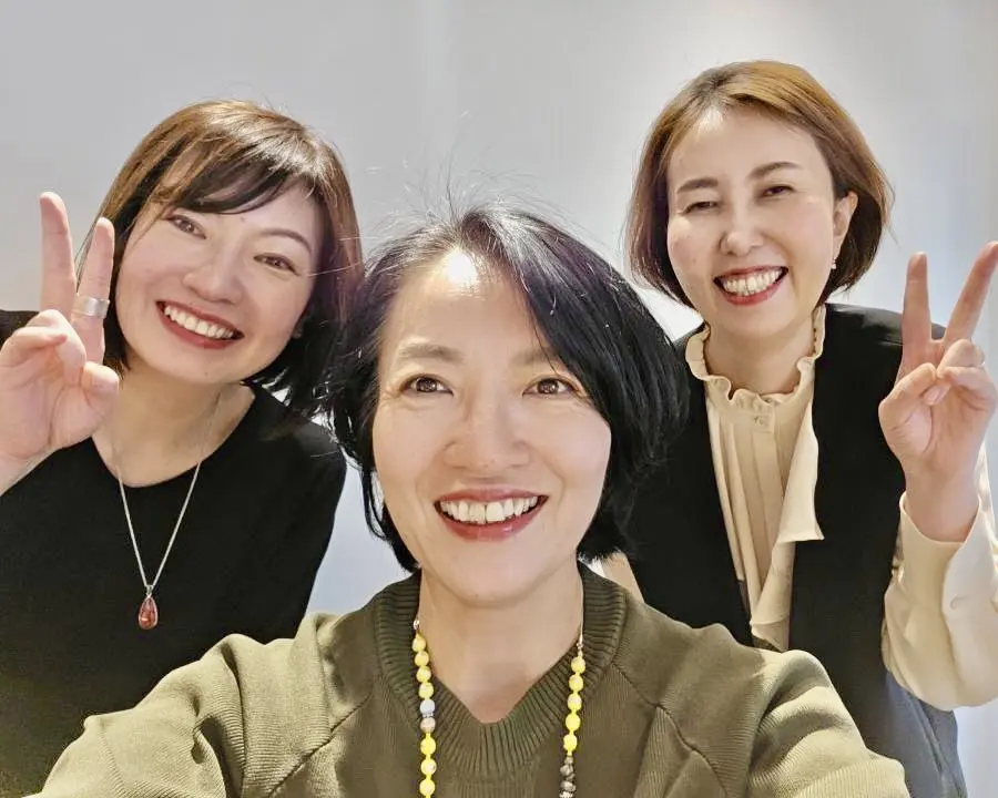 ゆーさんとキャリゆかさんとピース