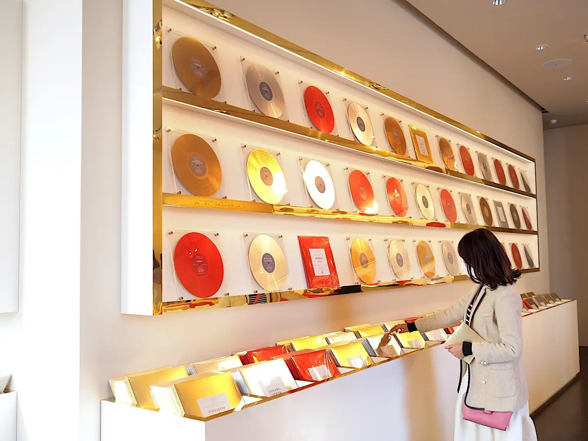 大人のロマンチックなホリデーシーズンを満の画像_5