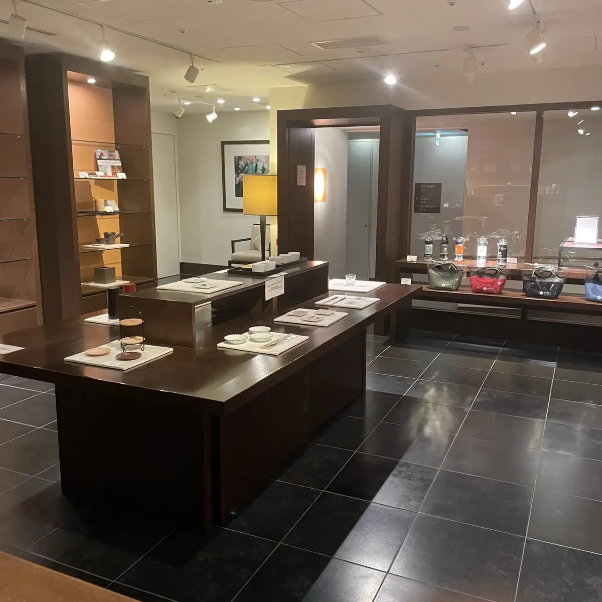 ハイアットリージェンシー箱根のお土産売り場