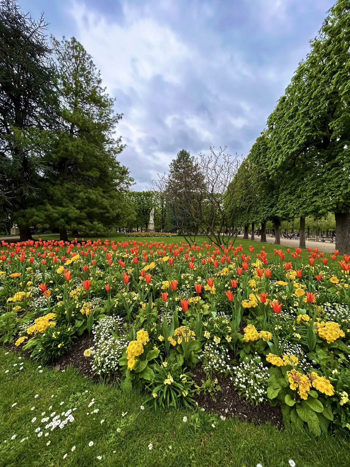 「Emily in Paris（エミリーパリへ行く）」　　ロケ地