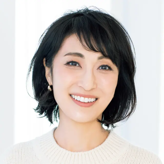 硬い髪は表面のみでボリューム出し