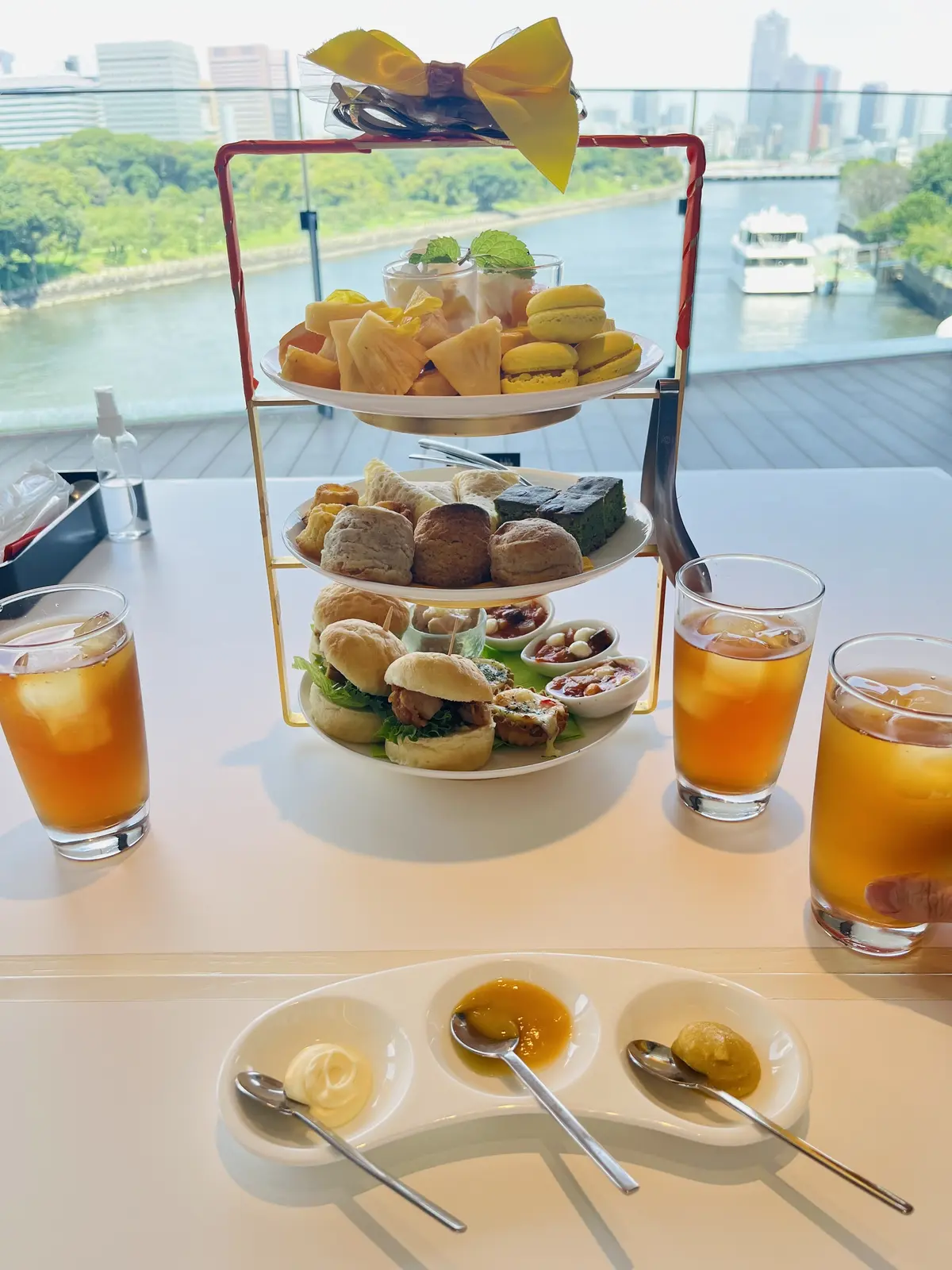 景色も楽しめるアフタヌーンティーへの画像_7