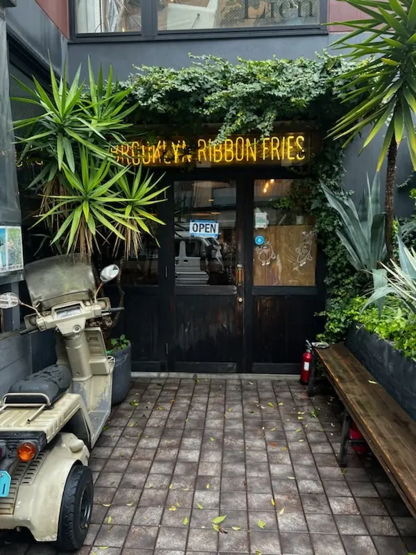 ブルックリンリボンフライ入口