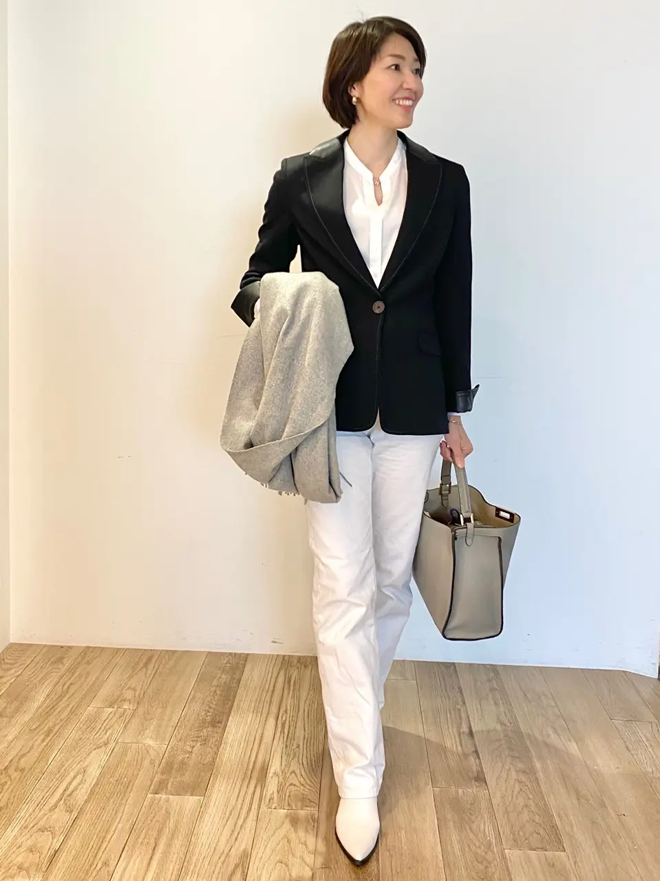 ユニクロホワイトデニムコーデ①