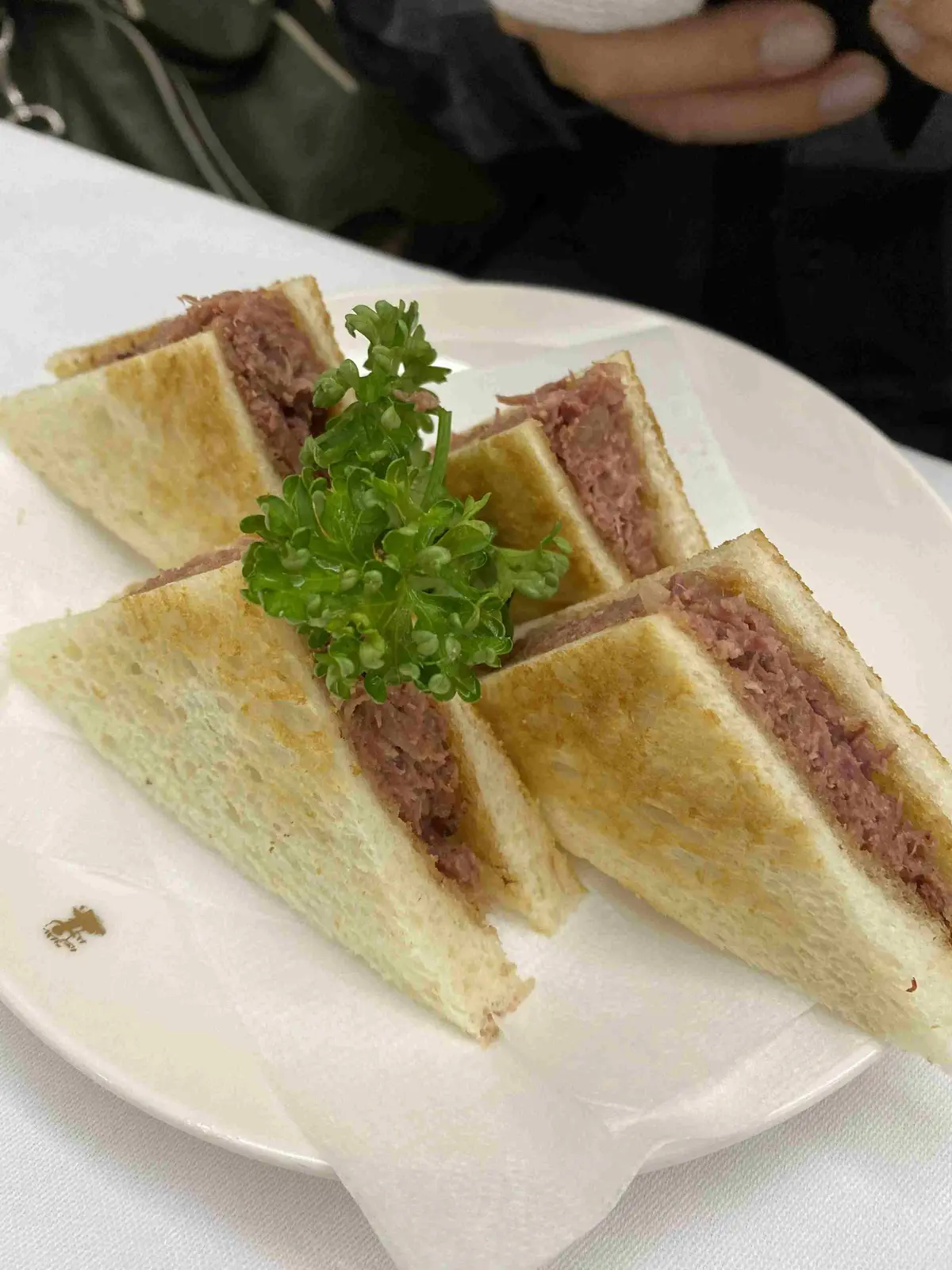 銀座ウエスト銀座本店