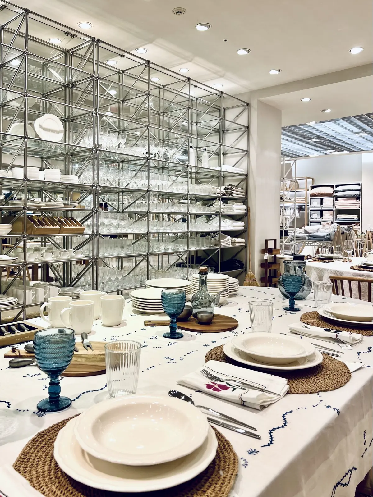 秋の「ベイカーパンツ」3コーディネートの画像_6