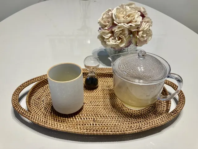 eclat(エクラ)Jマダムのモーニングルーティン夏バージョン。月桃茶でビタミンチャージ。