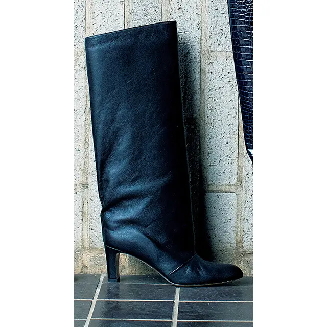 ネブローニのシリンダーロングブーツ