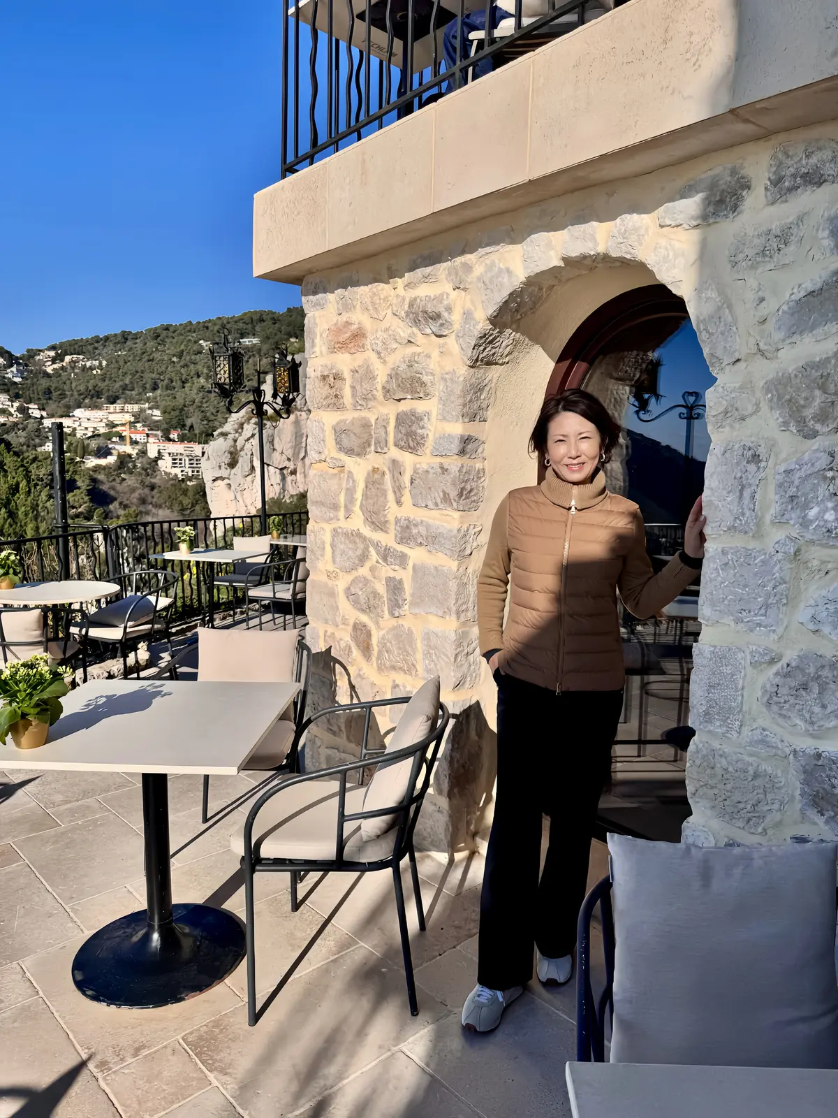 動きやすさと上品さを叶える旅先ランチコーの画像_19