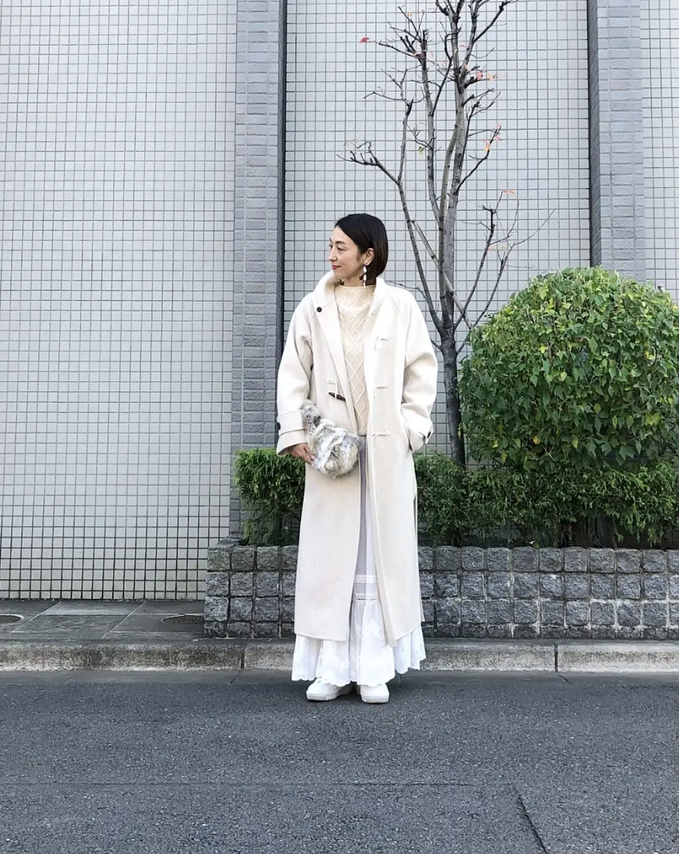 ロングダッフルで冬の白コーデ♡♡の画像_3