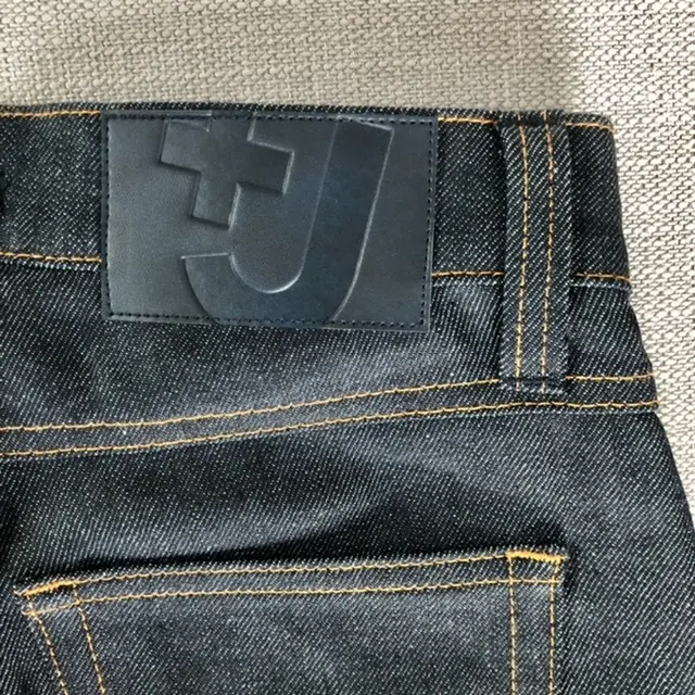 UNIQLO +J セルビッジデニム　バックラペル