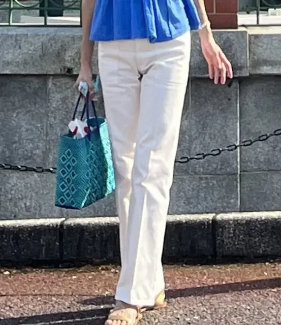 ホワイトデニム