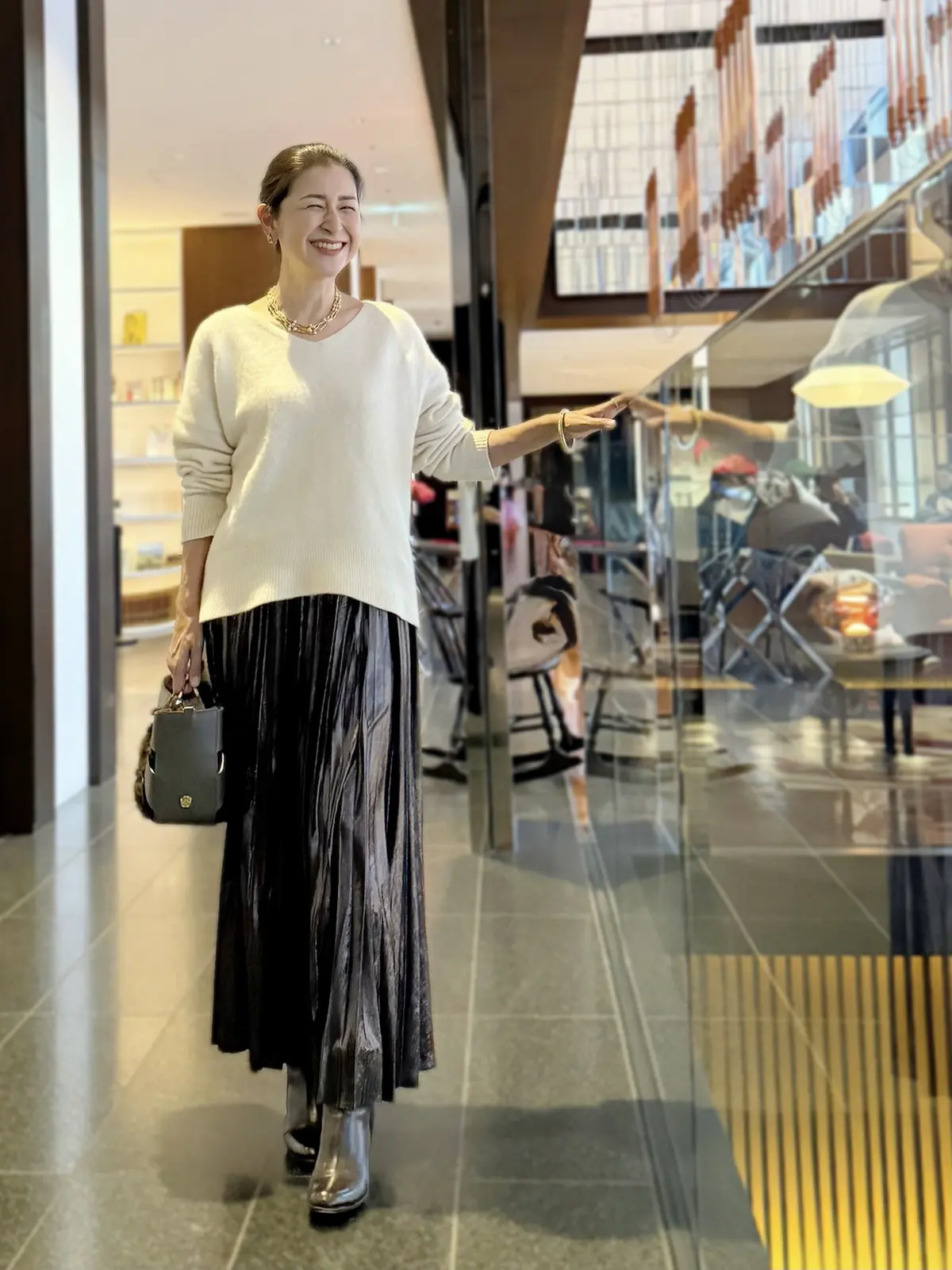 50代　冬のオシャレが華やぐボトムスでおの画像_28