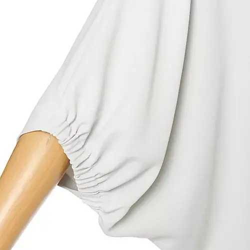 涼しく着られて体型もすっきり見え ! 初の画像_3