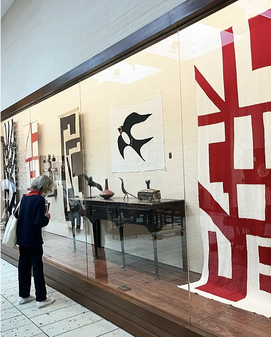 レースワンピースで日本民藝館の画像_2