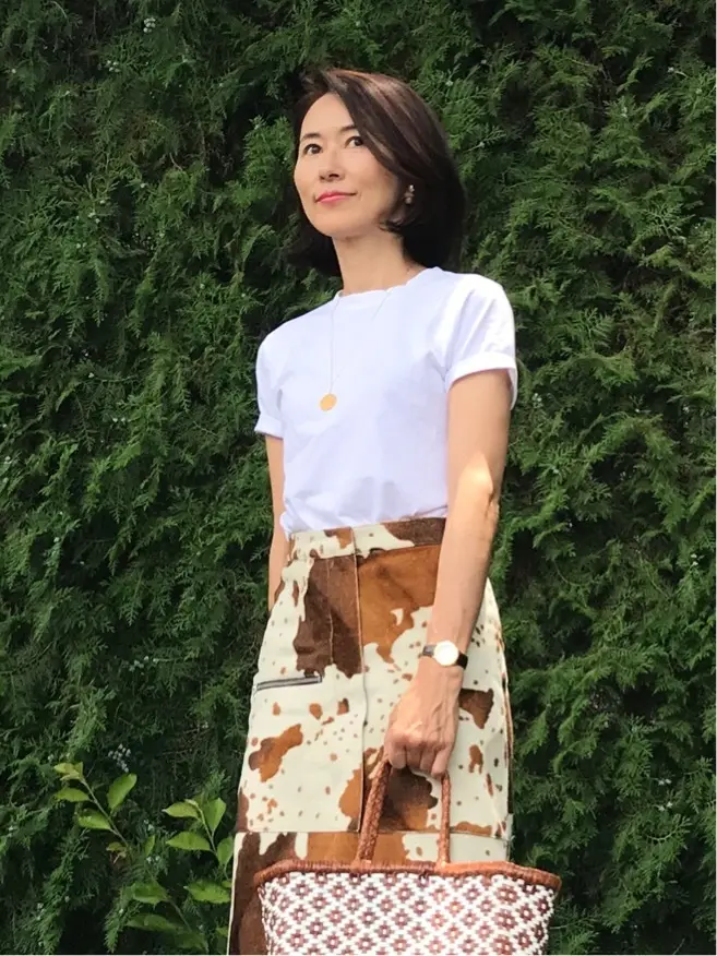 シンプルTにはひとくせアイテム合わせたいの画像_5