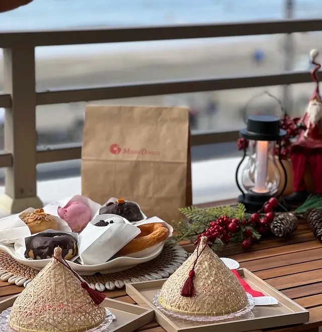 ミサキドーナツ　クリスマス　クリスマスのテーブル　テーブルコーデ　テーブルインテリア