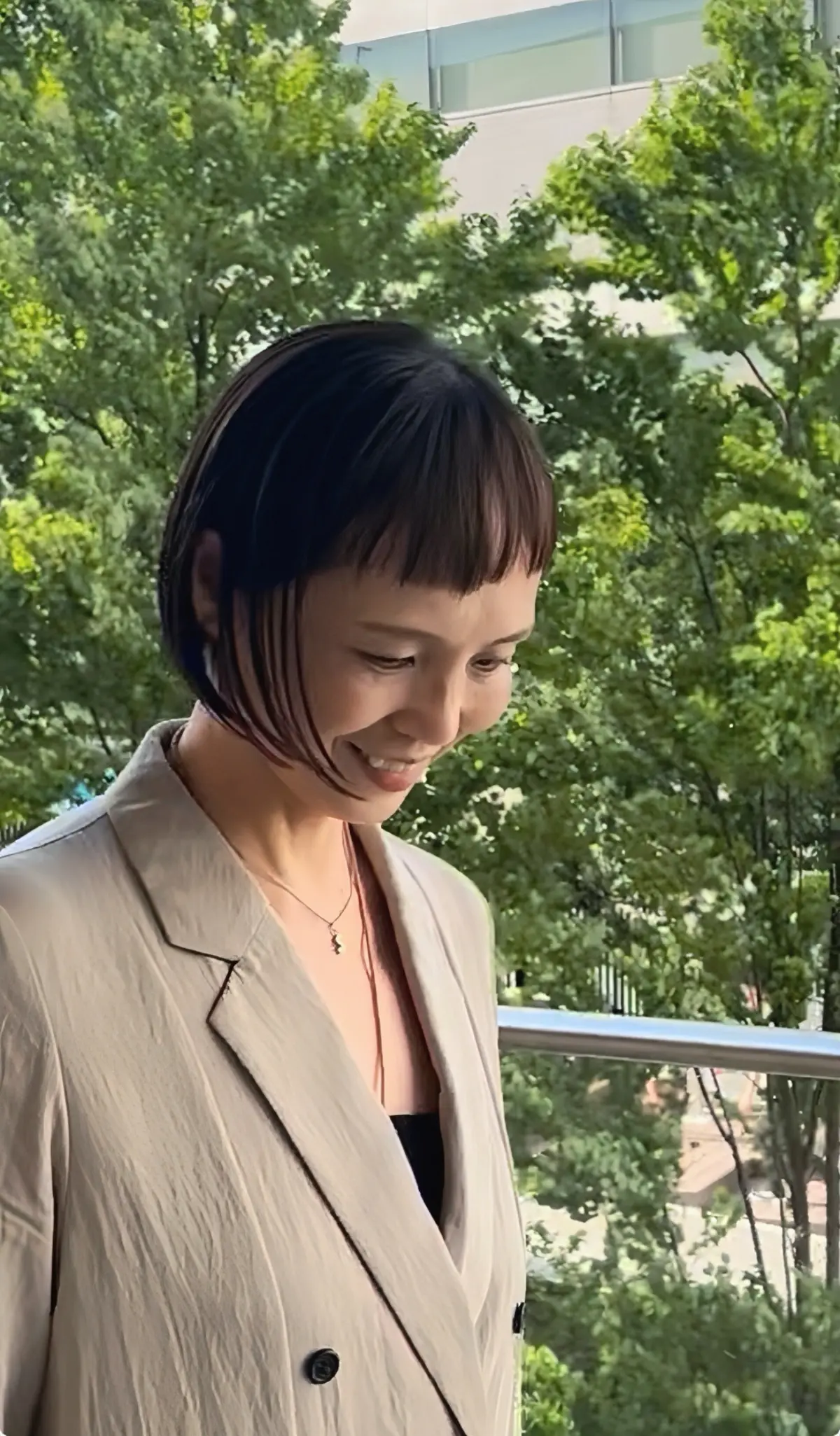 髪質を活かしてショートボブに。首元スッキの画像_4