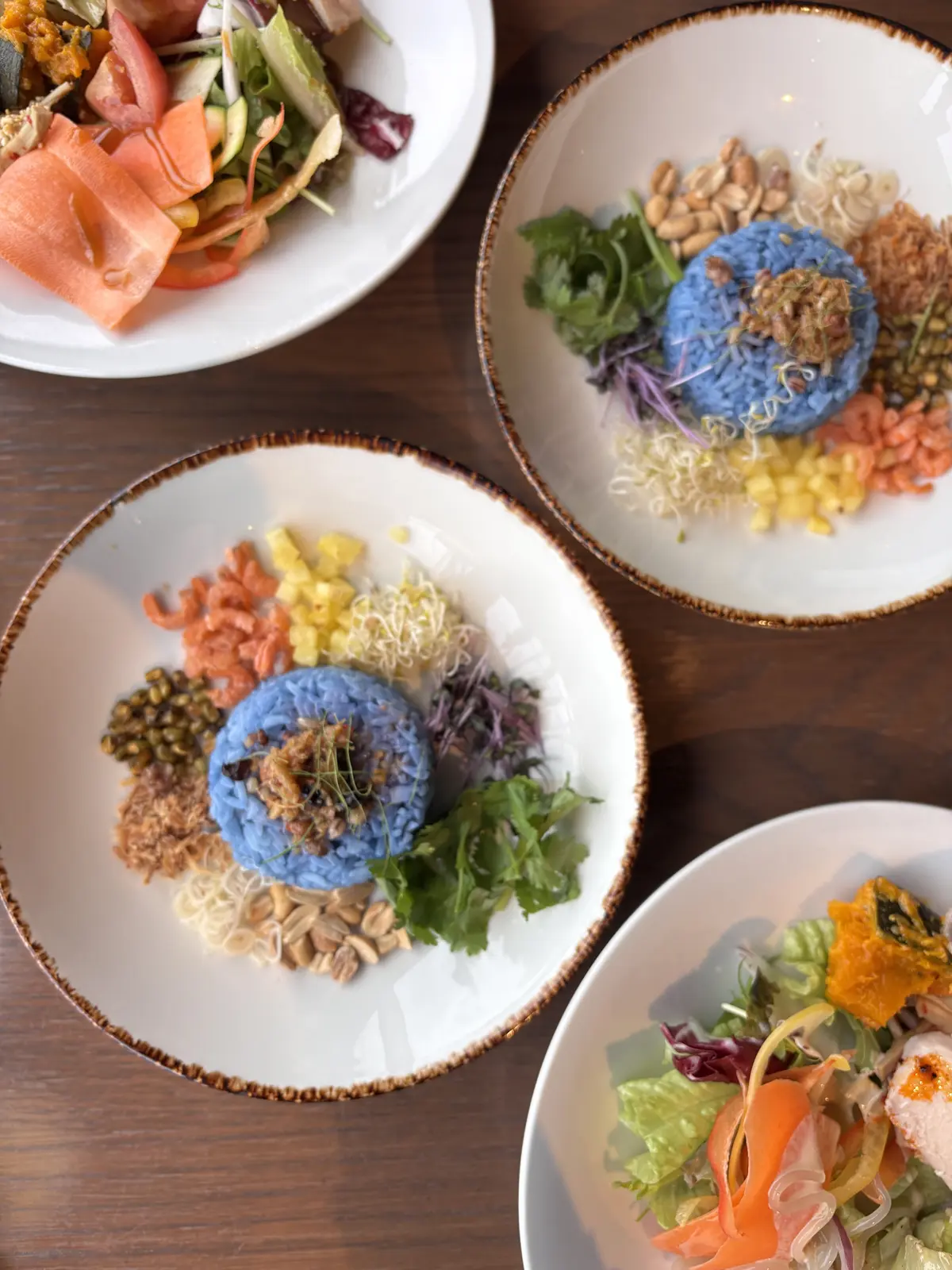 冬色コーデでタイ料理ランチの画像_5