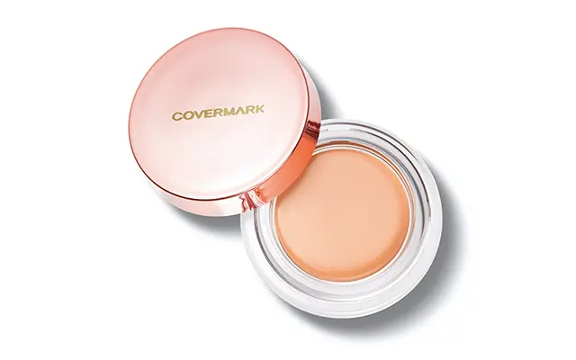 名品・“シミ消しファンデーション”にミニサイズが誕生。