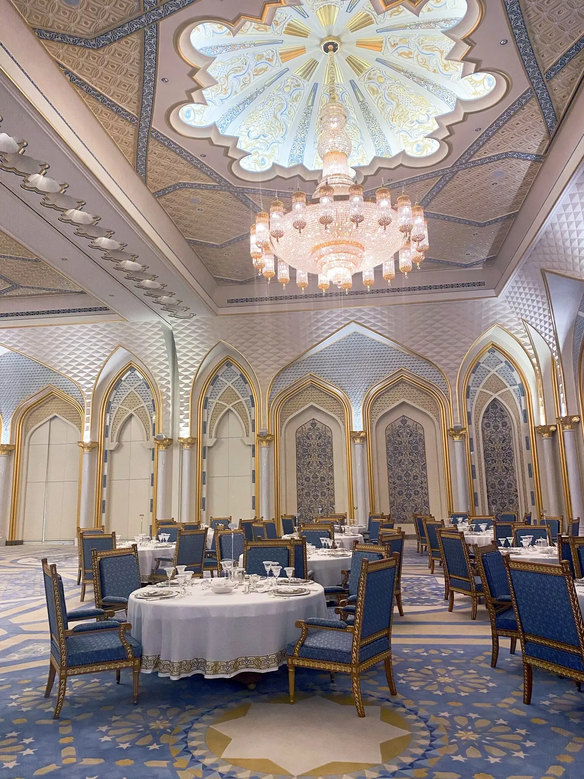 UAE(アラブ首長国連邦)大統領官邸へ。の画像_17