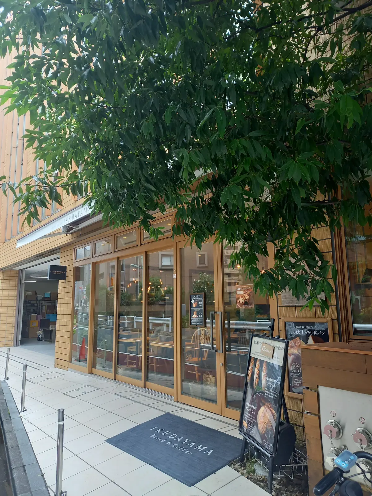 「カフェで朝食」を提案するベーカリーカフの画像_3