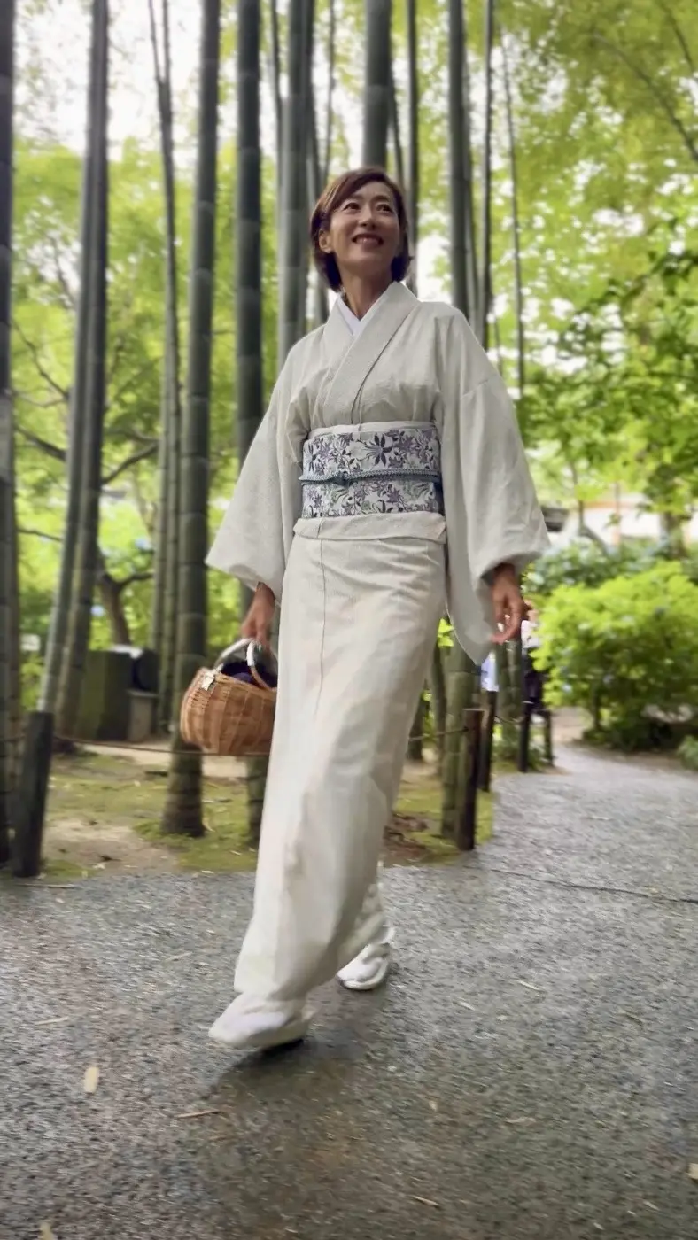 紫陽花の季節、自分で仕立てたお着物で古都の画像_15