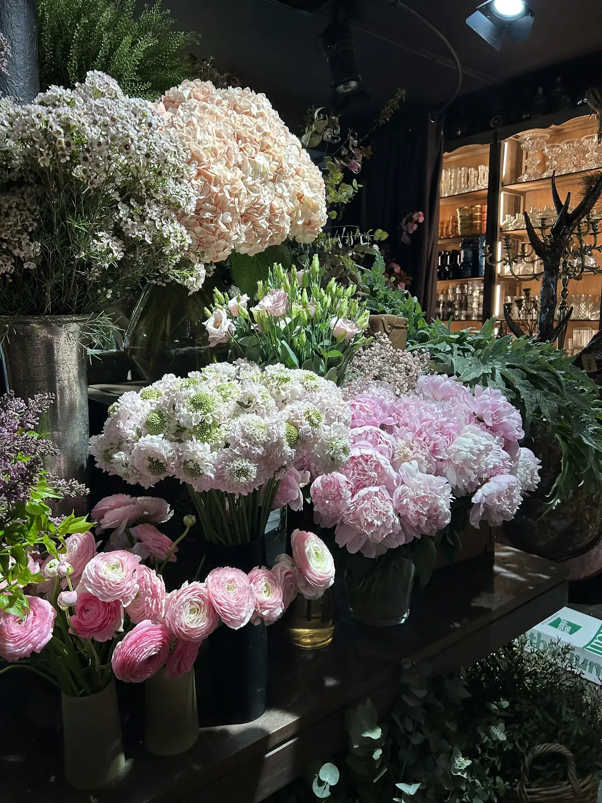 フランス　パリスタイルフラワーアレンジメント