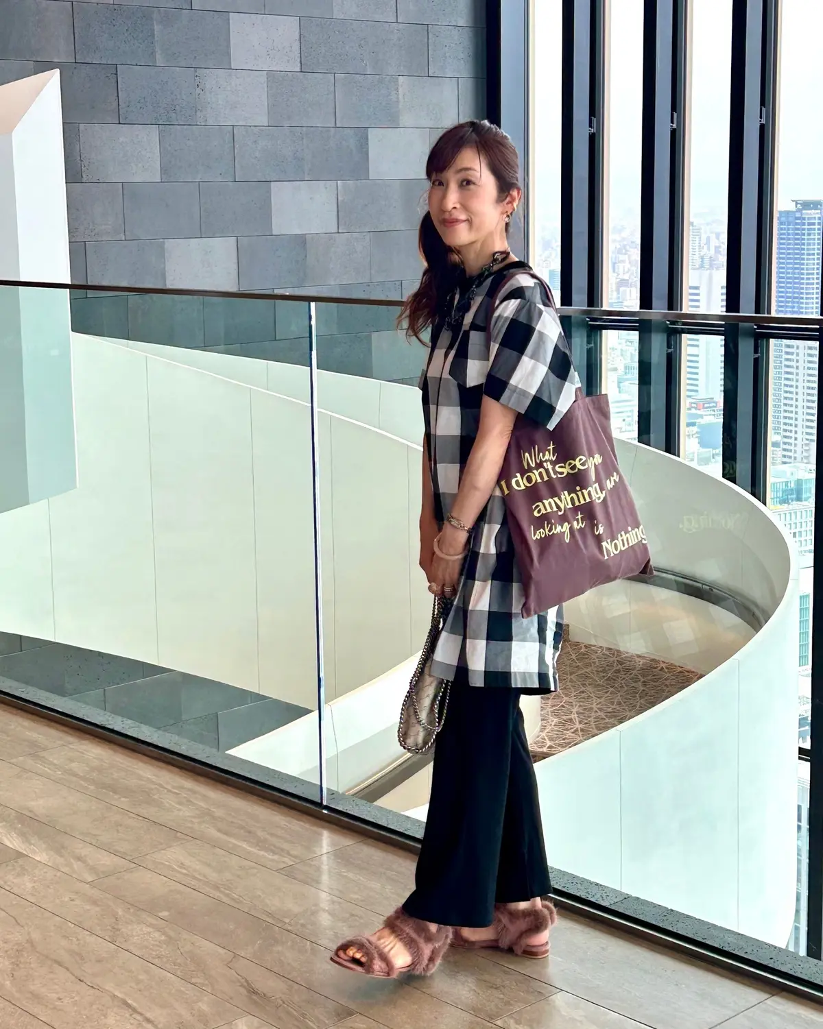 たまにはモードなワンピで！絶景ホテルでのの画像_20