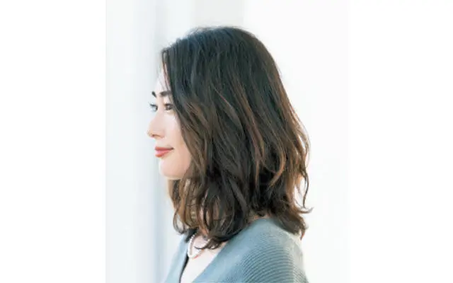 横から見たヘアスタイル