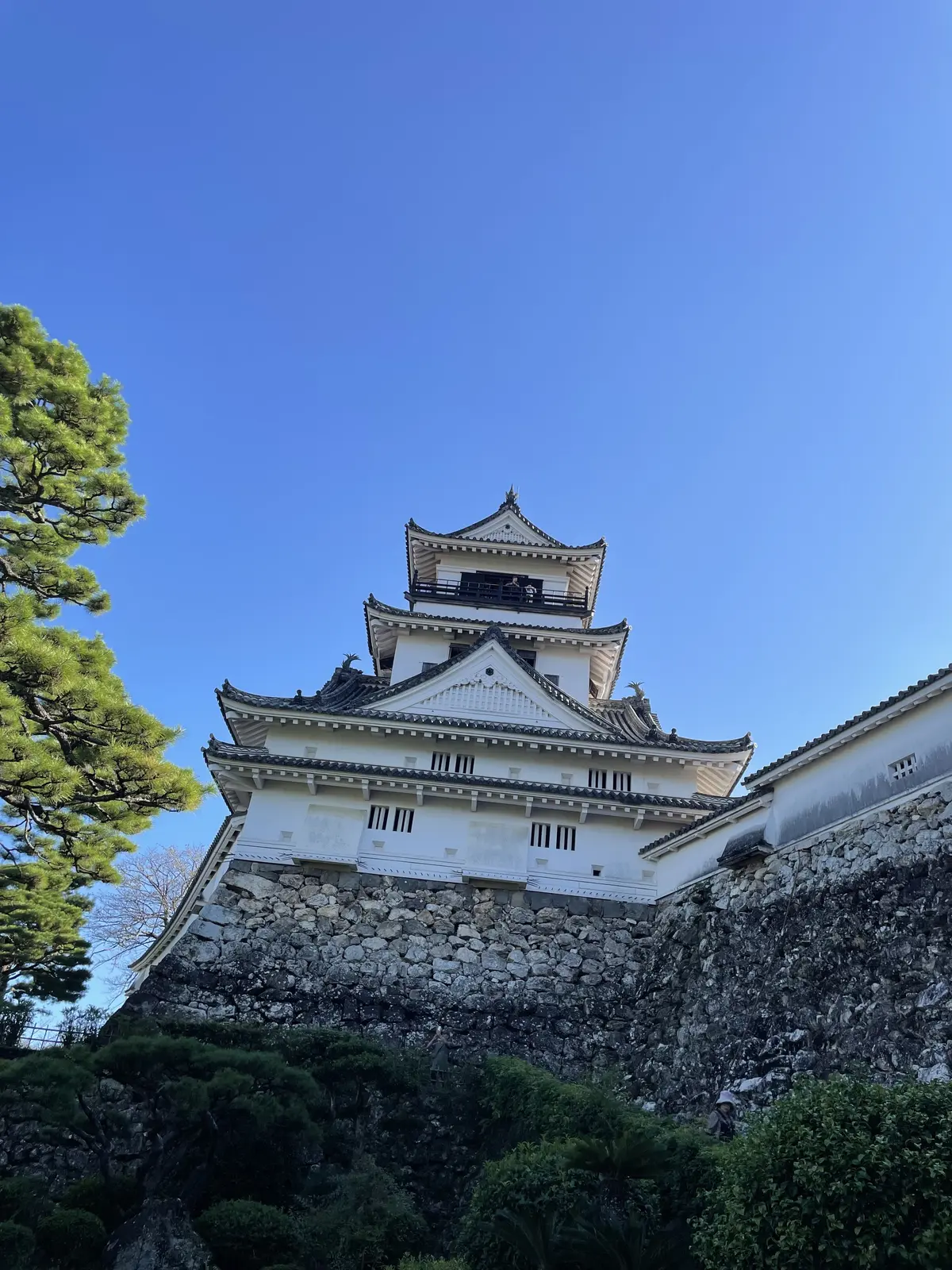 お正月のデニムスタイルはバレルレッグで決の画像_4