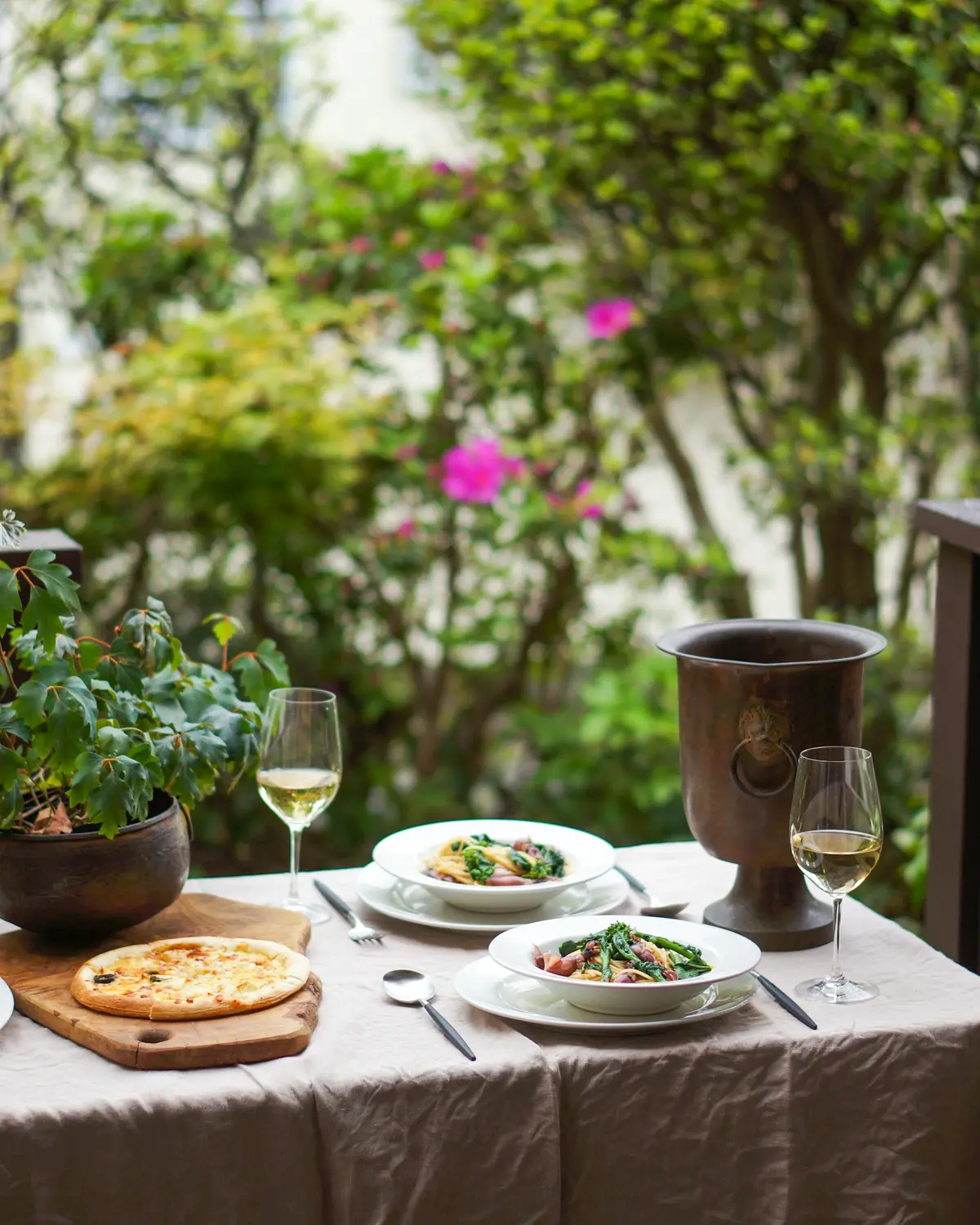 晴れた日はお庭でランチ