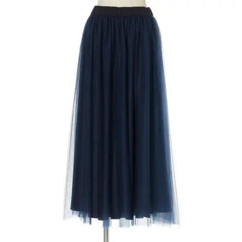 E by eclat 大人チュールスカート ￥19,000+税